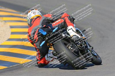 media/Nov-06-2022-SoCal Trackdays (Sun) [[208d2ccc26]]/Turn 10 Backside (1030am)/